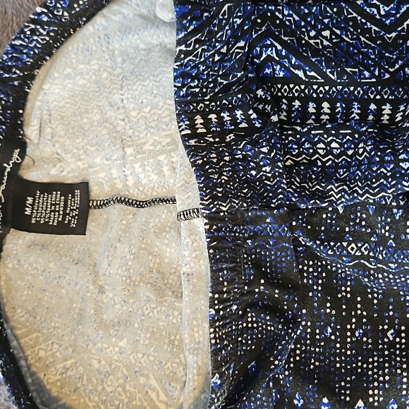 Women's French Laundry Medium Blue/Black/White Geometric Stretch Leggings T7 - Picture 4 of 4